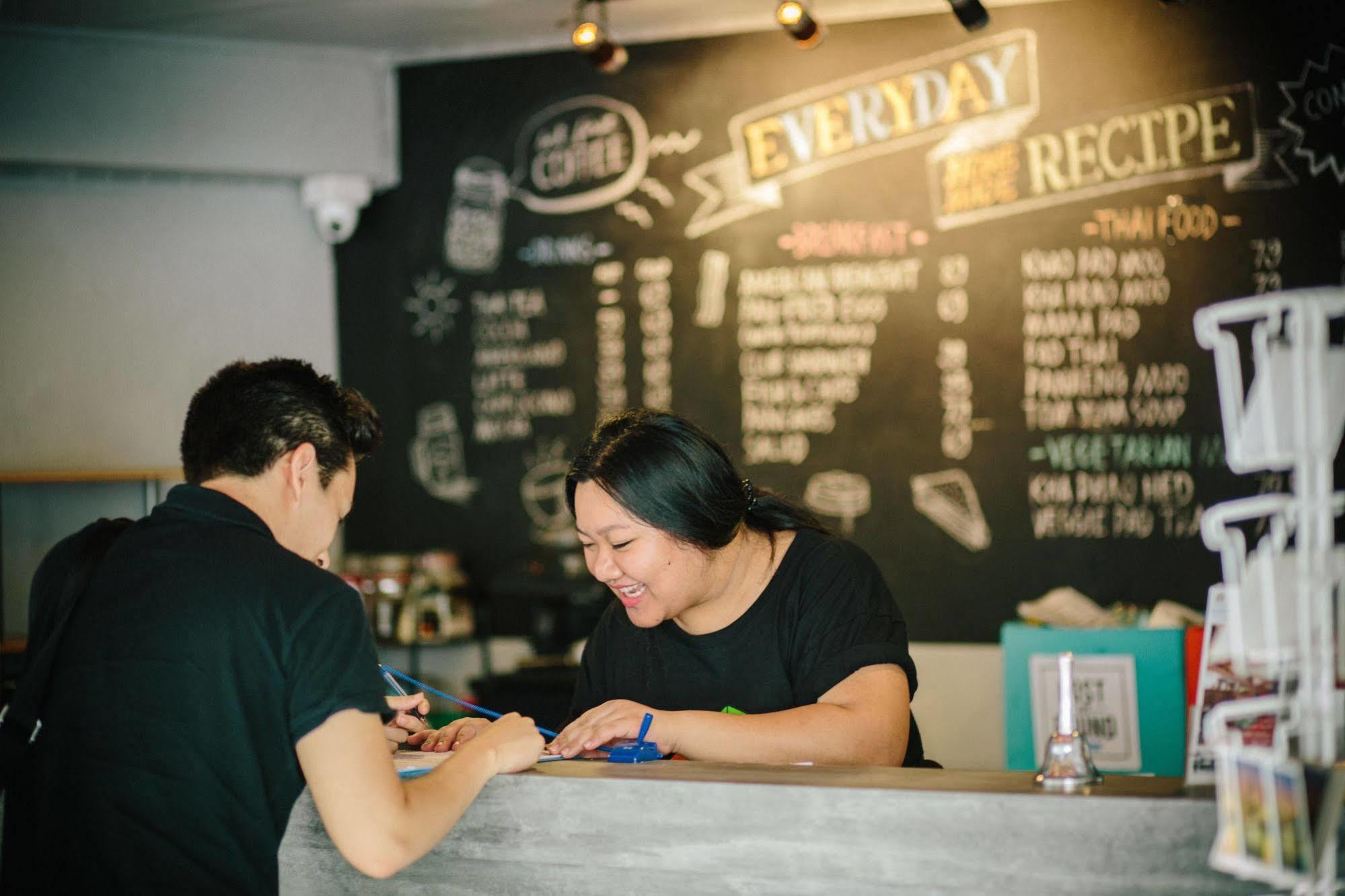 Everyday Bangkok Hostel Εξωτερικό φωτογραφία
