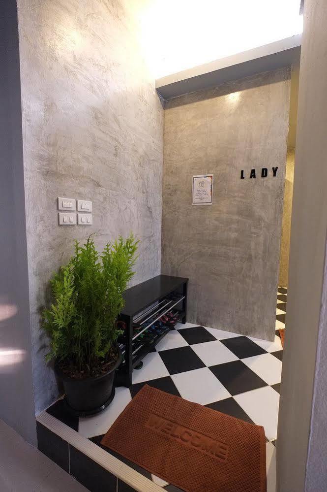 Everyday Bangkok Hostel Εξωτερικό φωτογραφία